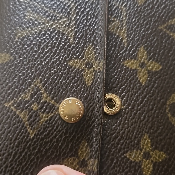 Vintage Louis Vuitton Monogram Wallet / Agenda / Passport Holder - Picture 13 of 15